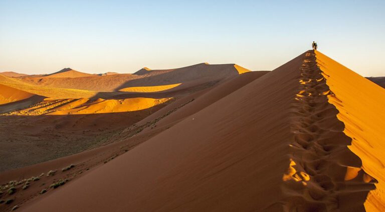 Namib Desert – World’s Oldest Desert - Documentarytube.com